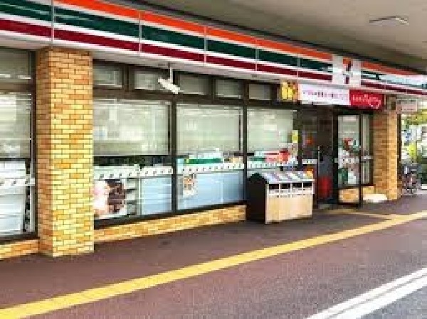 周辺環境:セブンイレブン船橋前原西6丁目店