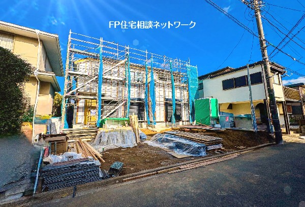 外観:現地写真2（建築中）