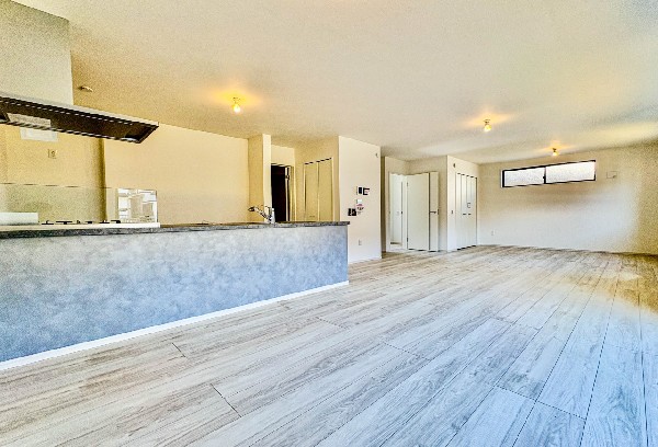 リビングダイニング