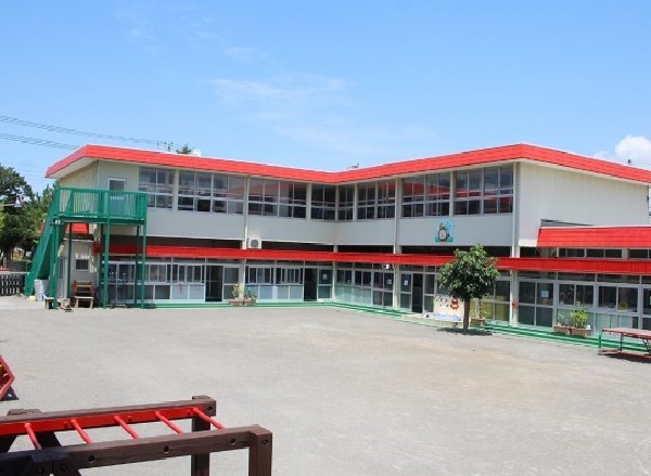 周辺環境:磯辺白百合幼稚園