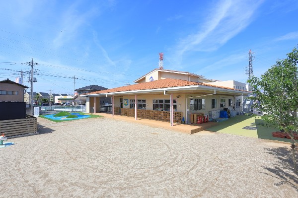 周辺環境:ひばり保育園　(第二の我が家として、安心と温もりに満ちた日々を届ける園)
