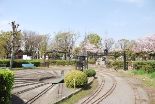 周辺環境:行徳駅前公園