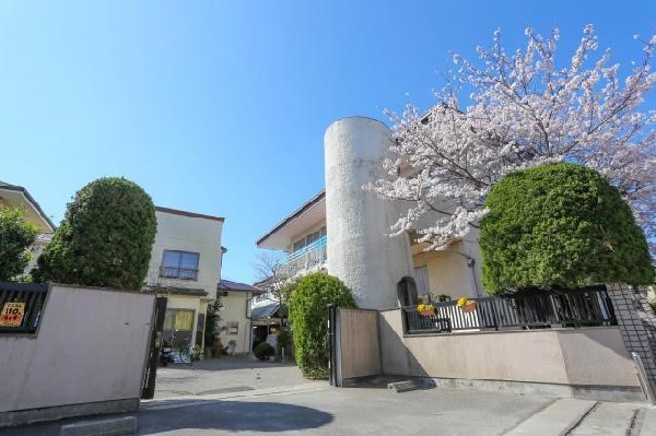 周辺環境:市川市幼稚園型認定こども園　(いなほ幼稚園_適切な養護と教育を行い、子どもの豊かな人間性を育む園)