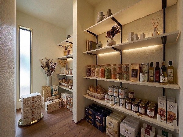 本画像はCGで作成しており、実際に現地に家具はおかれておりません。また価格に家具は含まれておりません