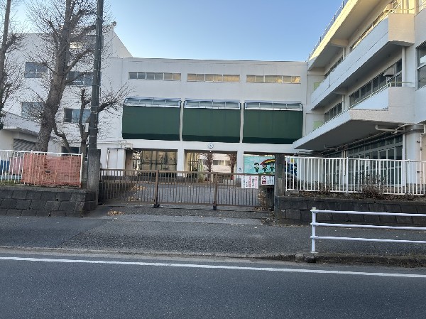 周辺環境:勝田台小学校(学ぶ意味を自分なりに考え、納得感を持って過ごせる学校)