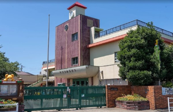 周辺環境:新検見川幼稚園