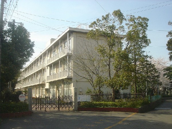 周辺環境:千葉市立畑小学校