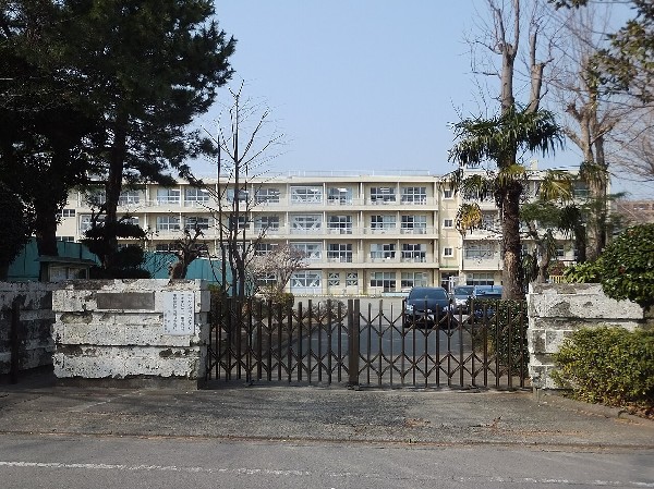 周辺環境:千葉市立轟町小学校