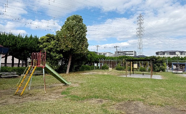 周辺環境:塩焼中央公園