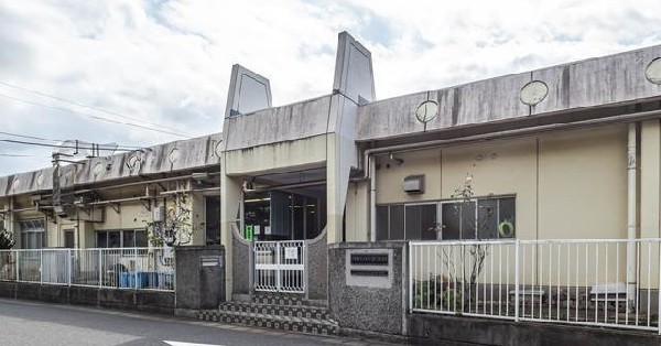 周辺環境:花見川区さつきが丘第二保育所　(日常の何気ない会話を大切に、語彙と表現力を育てる園)